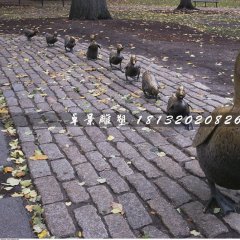 一窩小鴨子銅雕，公園動物銅雕