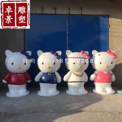 商場(chǎng)kitty雕塑玻璃鋼卡通雕塑