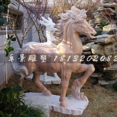 公園小馬雕塑晚霞紅石雕馬